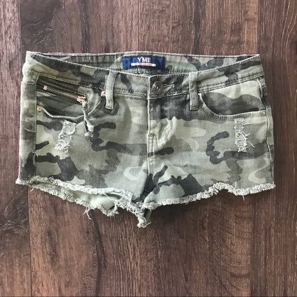 YMI Pants - 3/$30 YMI Taye Green Camo Print Cut Off Shorts